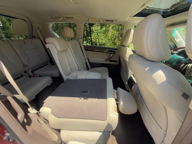 Lexus GX 460 Sport Utility 2012