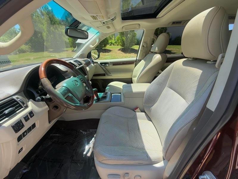 Lexus GX 460 Sport Utility 2012