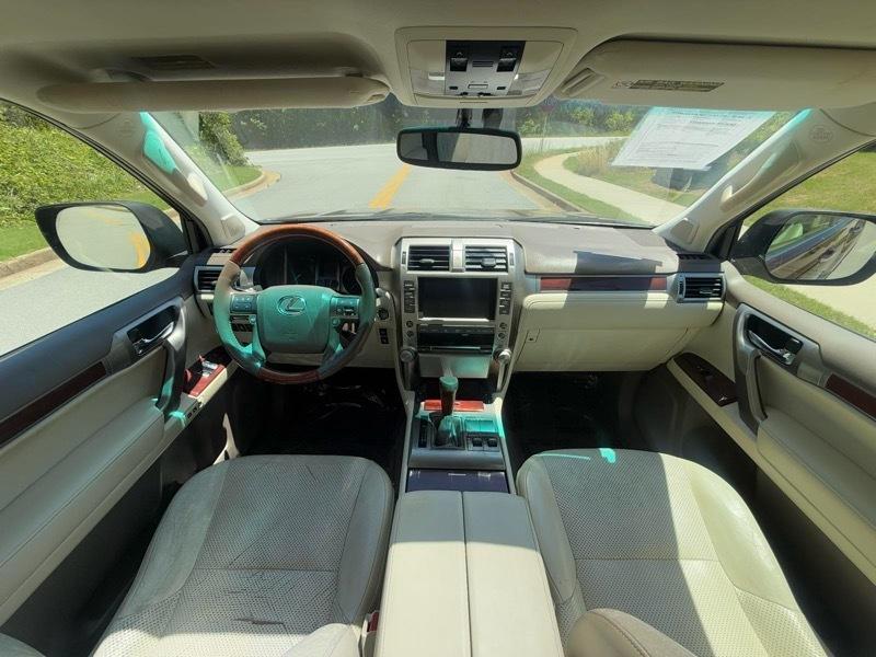 Lexus GX 460 Sport Utility 2012