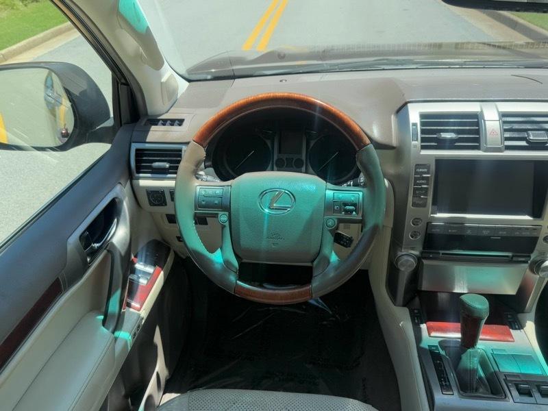 Lexus GX 460 Sport Utility 2012