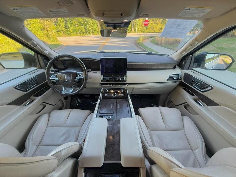 Lincoln Navigator Select 2WD 2019