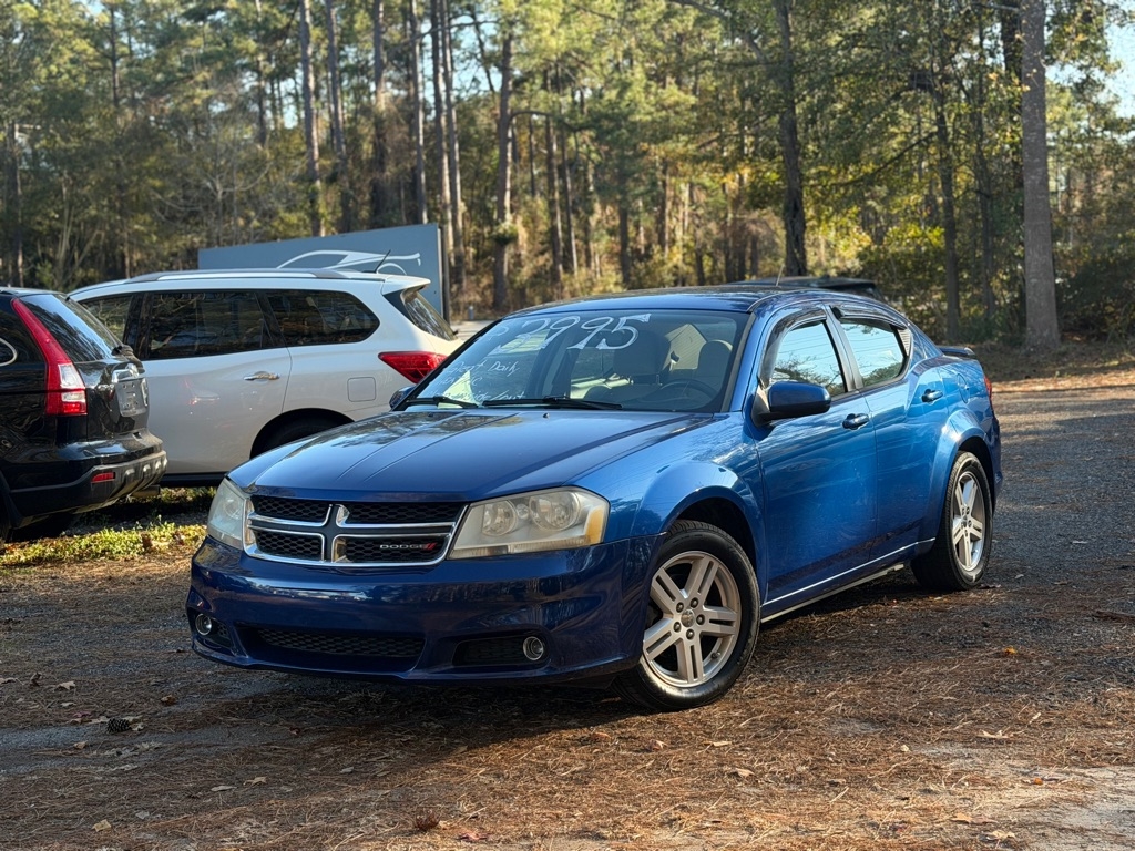 2014 Dodge Avenger SXT's photo