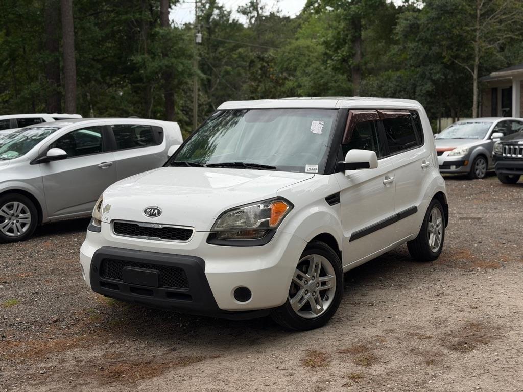 2011 Kia Soul +