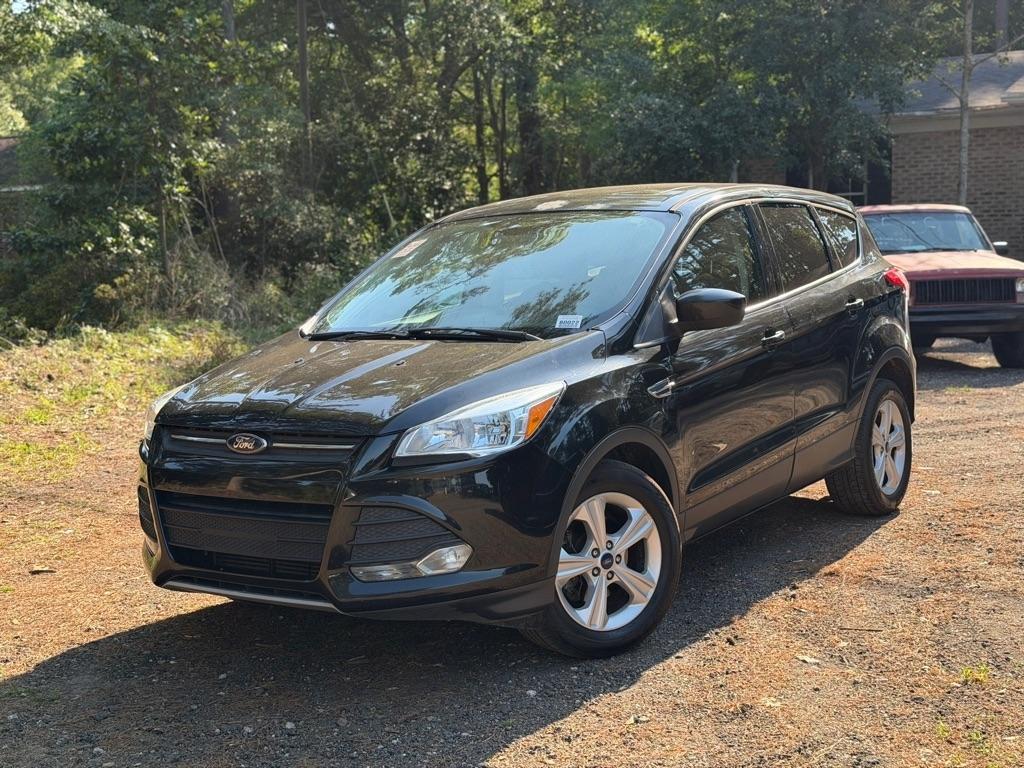 2015 Ford Escape SE's photo