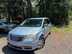 2012 Chrysler Town & Country 