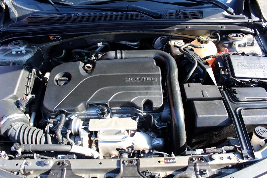 Chevrolet Malibu 4dr Sdn LT 2020 Chevrolet Malibu 4dr Sdn LT 2020