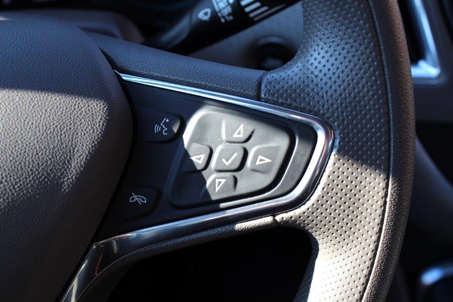 Chevrolet Malibu 4dr Sdn LT 2020 Chevrolet Malibu 4dr Sdn LT 2020