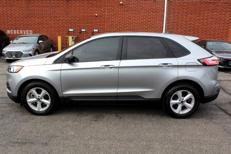 2021 Ford Edge SE photo 5