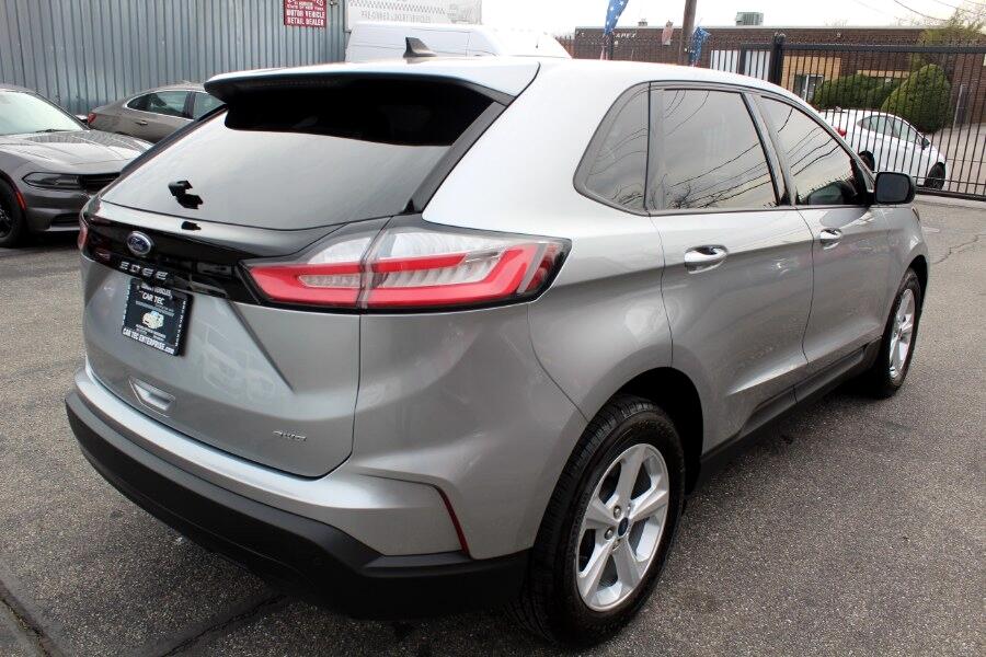 2021 Ford Edge SE photo 8