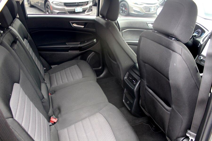 2021 Ford Edge SE photo 24