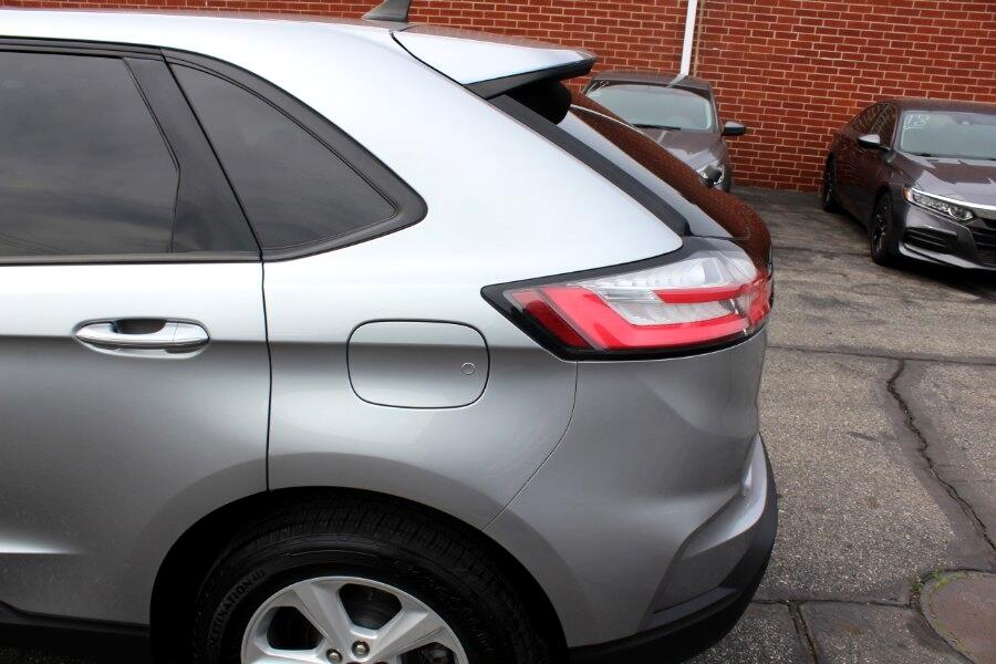 2021 Ford Edge SE photo 39