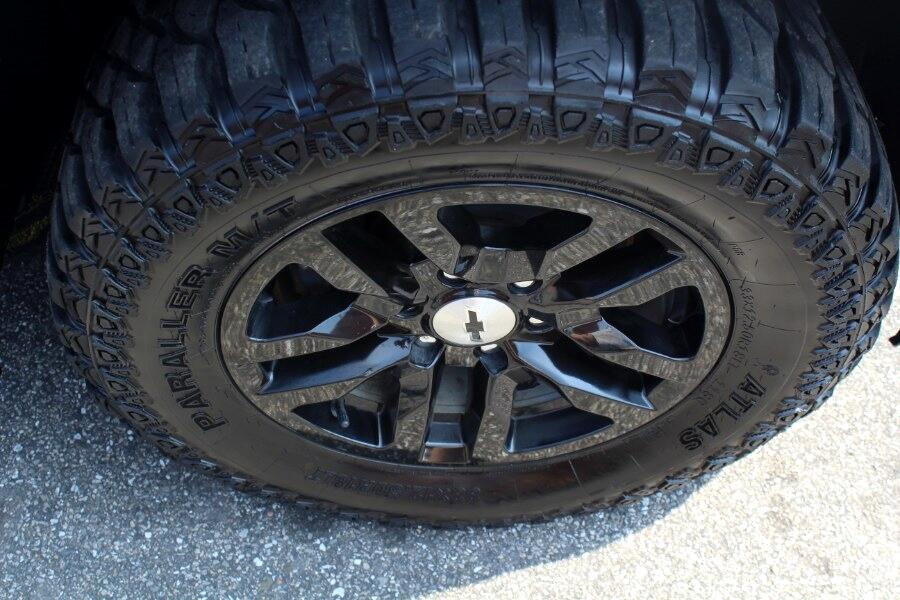 Chevrolet Silverado 1500 4WD Double Cab 147" RST 2019 Chevrolet Silverado 1500 4WD Double Cab 147" RST 2019