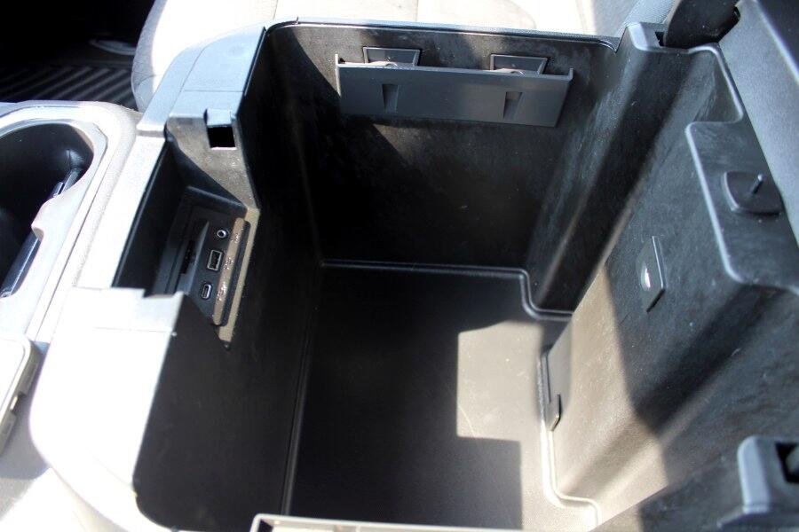 Chevrolet Silverado 1500 4WD Double Cab 147" RST 2019 Chevrolet Silverado 1500 4WD Double Cab 147" RST 2019