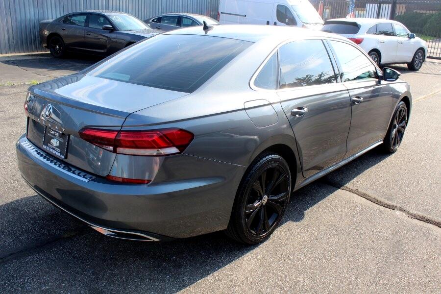 Volkswagen Passat 2.0T SE Auto 2021 Volkswagen Passat 2.0T SE Auto 2021