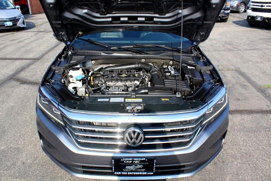 Volkswagen Passat 2.0T SE Auto 2021 Volkswagen Passat 2.0T SE Auto 2021