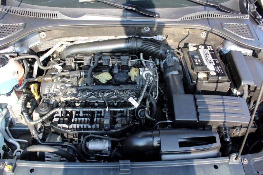 Volkswagen Passat 2.0T SE Auto 2021 Volkswagen Passat 2.0T SE Auto 2021