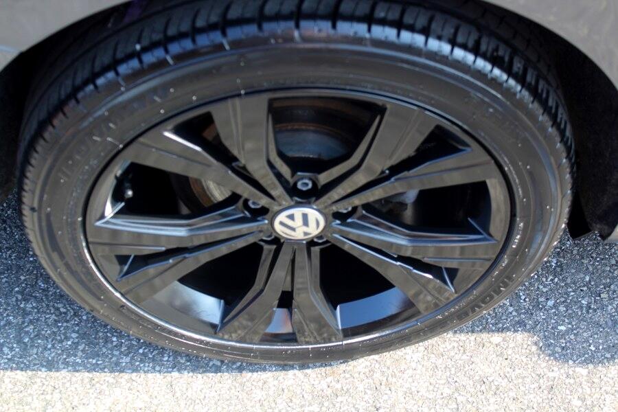 Volkswagen Passat 2.0T SE Auto 2021 Volkswagen Passat 2.0T SE Auto 2021