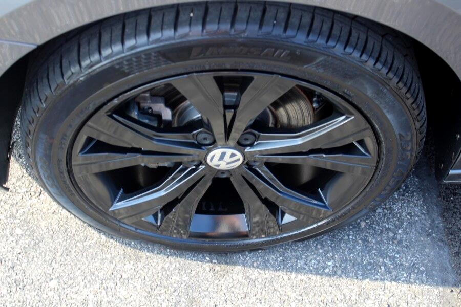 Volkswagen Passat 2.0T SE Auto 2021 Volkswagen Passat 2.0T SE Auto 2021