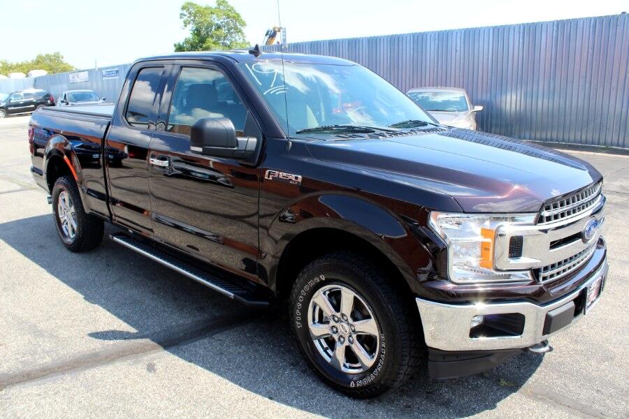 2019 Ford F-150 XLT photo 2