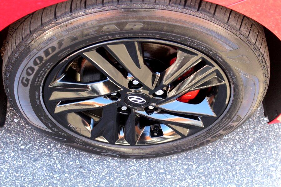 2020 Hyundai Elantra Value Edition photo 33