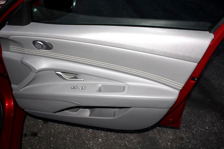 Hyundai Elantra SEL IVT 2023 Hyundai Elantra SEL IVT 2023