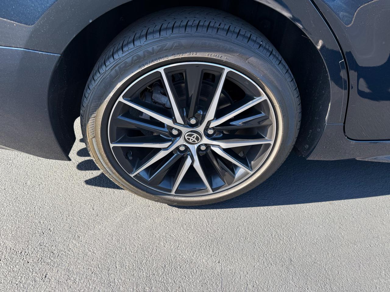 Toyota Camry SE 2021