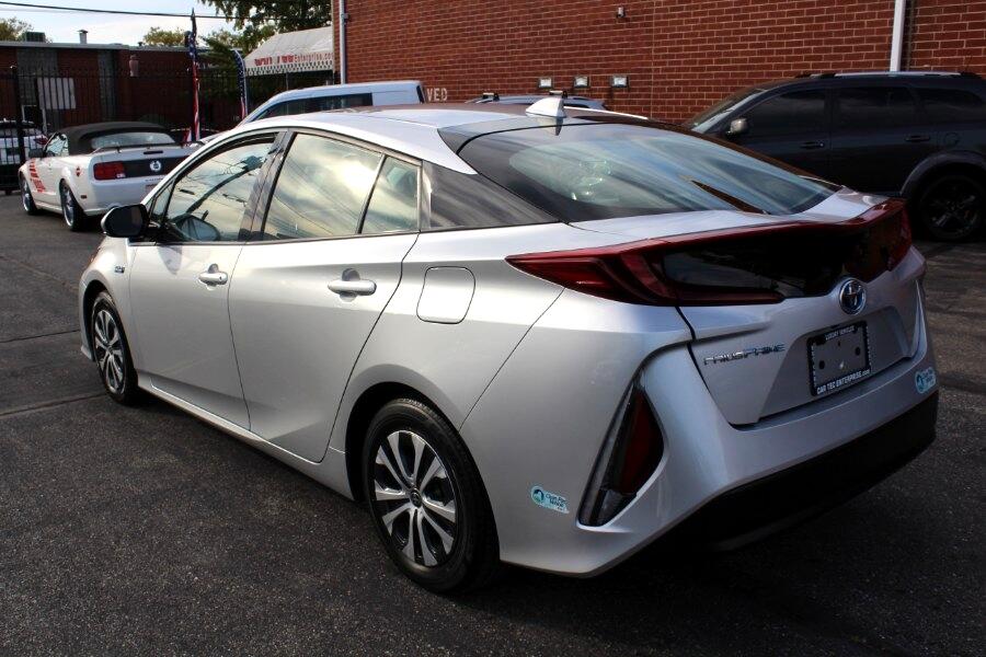 Toyota Prius Prime LE (Natl) 2020 Toyota Prius Prime LE (Natl) 2020