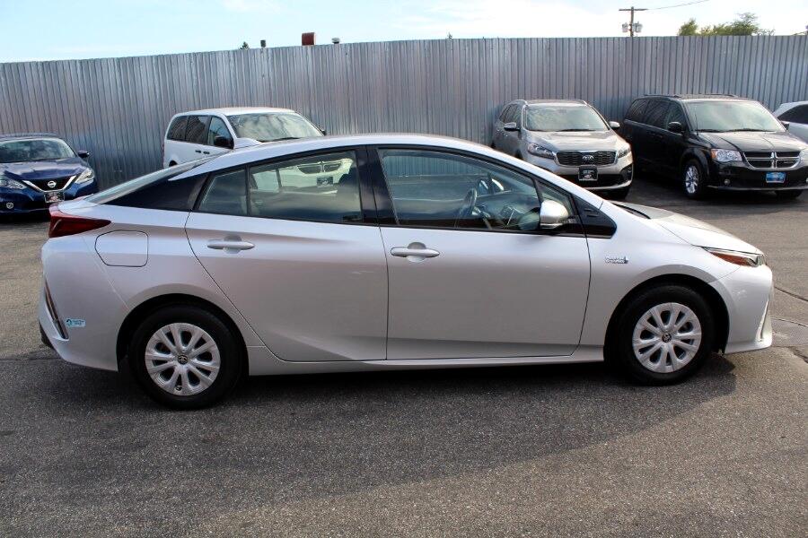 Toyota Prius Prime LE (Natl) 2020 Toyota Prius Prime LE (Natl) 2020