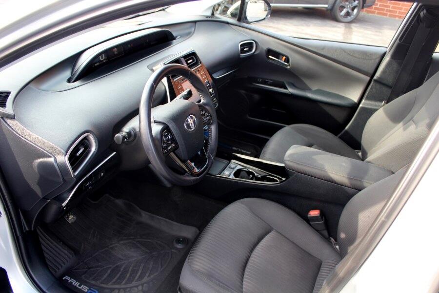 Toyota Prius Prime LE (Natl) 2020 Toyota Prius Prime LE (Natl) 2020