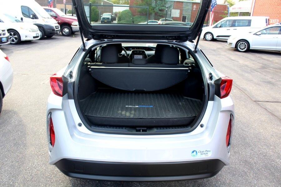 Toyota Prius Prime LE (Natl) 2020 Toyota Prius Prime LE (Natl) 2020