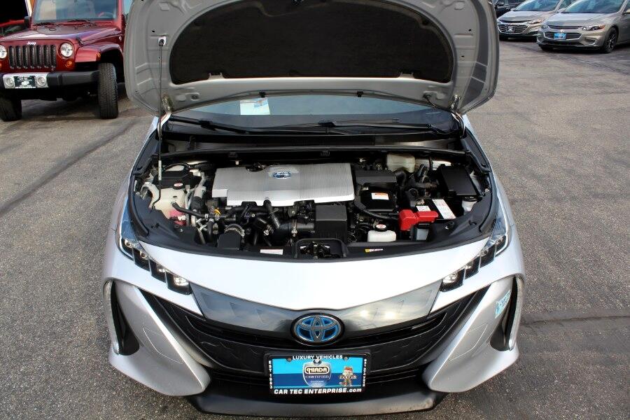 Toyota Prius Prime LE (Natl) 2020 Toyota Prius Prime LE (Natl) 2020