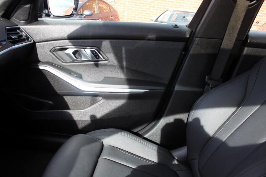 BMW 3-Series  2019 BMW 3-Series  2019