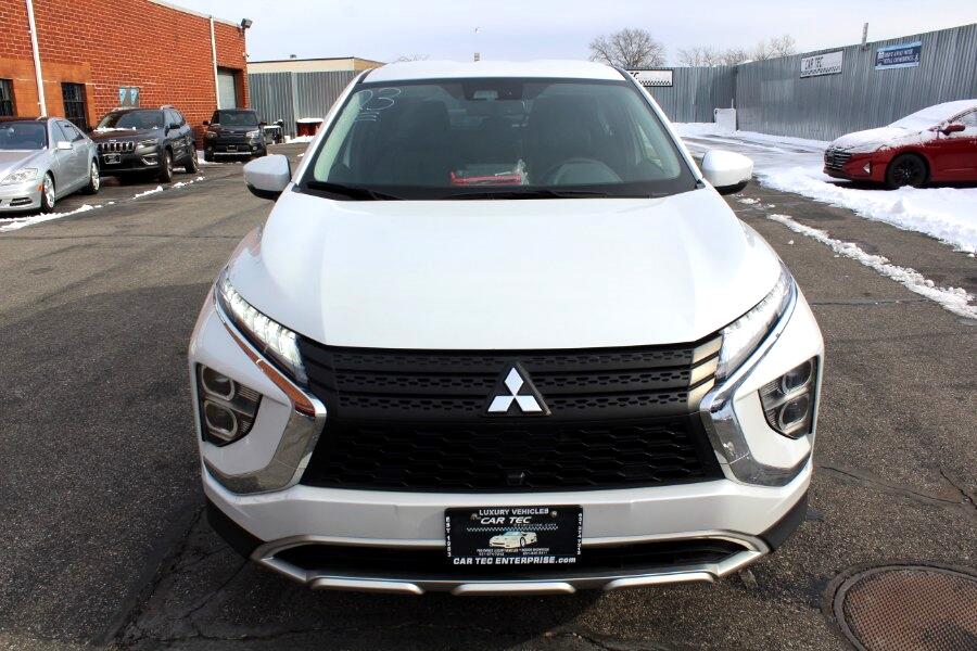 2023 Mitsubishi Eclipse Cross SE photo 2