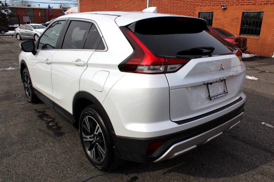 2023 Mitsubishi Eclipse Cross SE photo 5