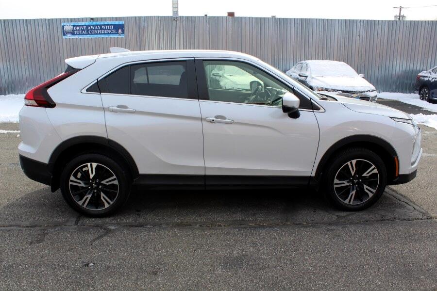 2023 Mitsubishi Eclipse Cross SE photo 8