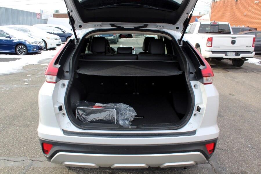 2023 Mitsubishi Eclipse Cross SE photo 23