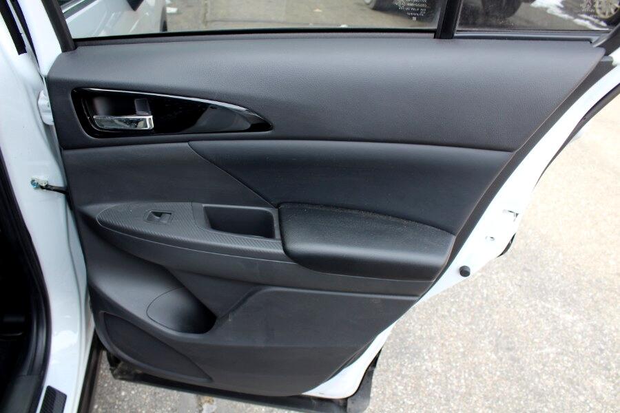 2023 Mitsubishi Eclipse Cross SE photo 25