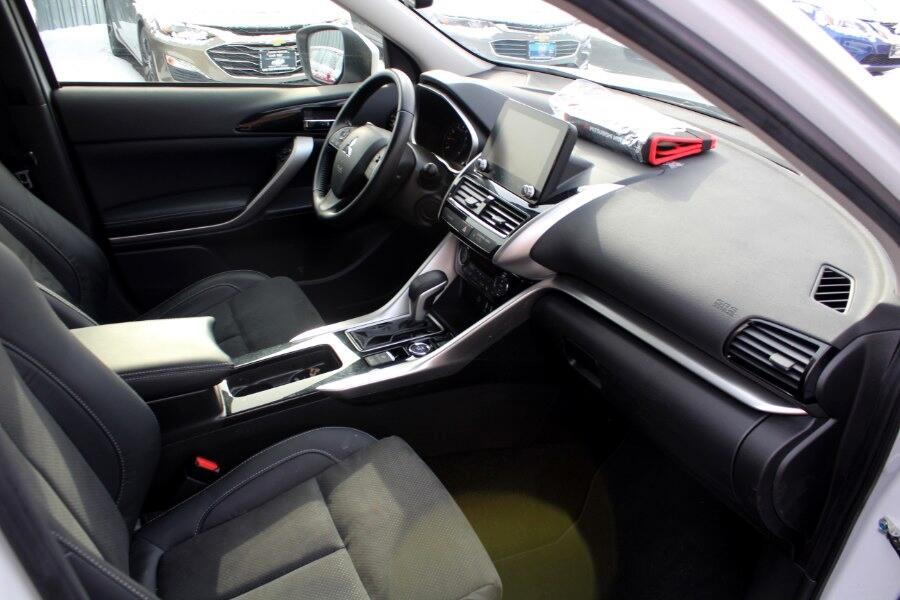 2023 Mitsubishi Eclipse Cross SE photo 28