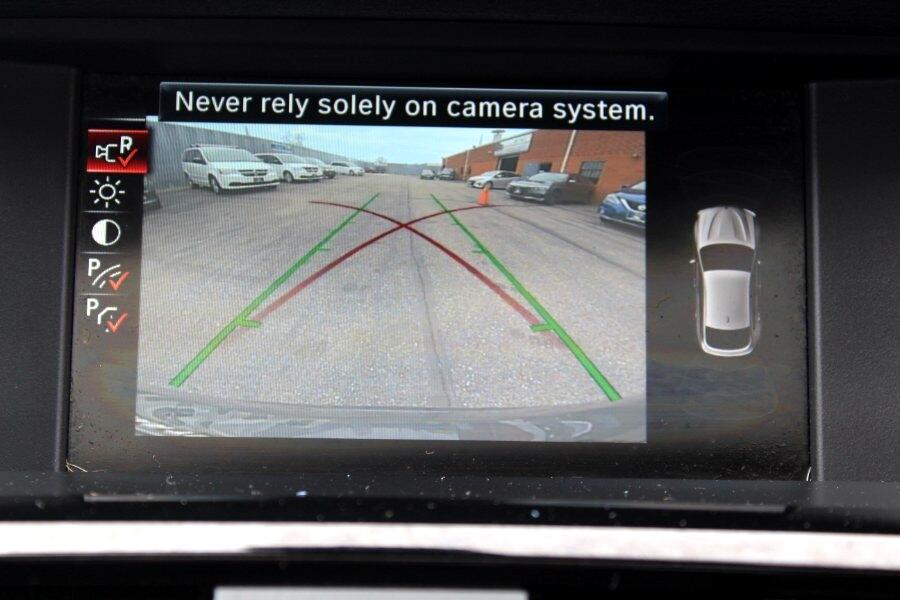 BMW X4 xDrive28i Sports Activity Coupe 2017 BMW X4 xDrive28i Sports Activity Coupe 2017