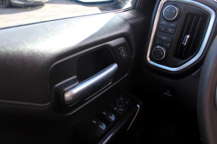 Chevrolet Silverado 1500 4WD Crew Cab 147" LT 2019 Chevrolet Silverado 1500 4WD Crew Cab 147" LT 2019