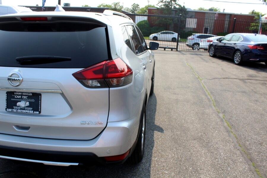 2020 Nissan Rogue SV photo 39