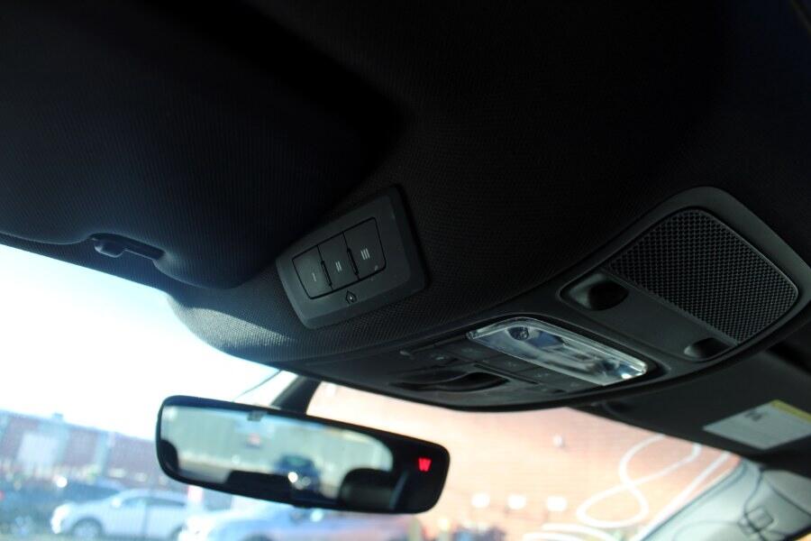 Audi Q3 2.0 TFSI Premium Plus quattro AWD 2018 Audi Q3 2.0 TFSI Premium Plus quattro AWD 2018