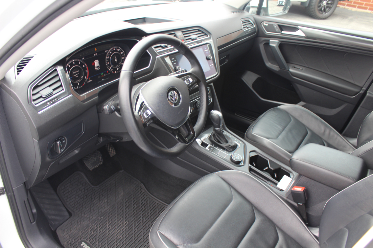 Volkswagen Tiguan SEL Premium 4Motion 2019 Volkswagen Tiguan SEL Premium 4Motion 2019