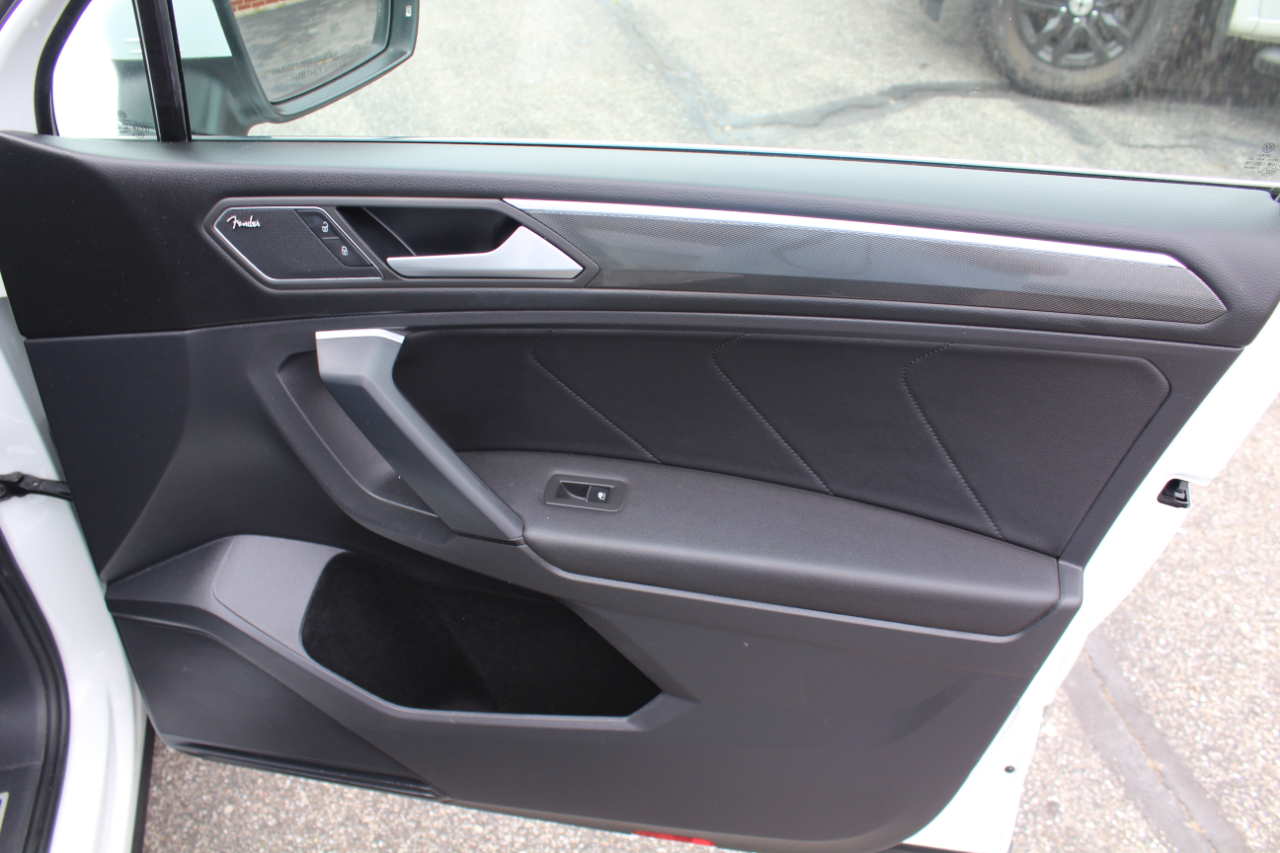 Volkswagen Tiguan SEL Premium 4Motion 2019 Volkswagen Tiguan SEL Premium 4Motion 2019