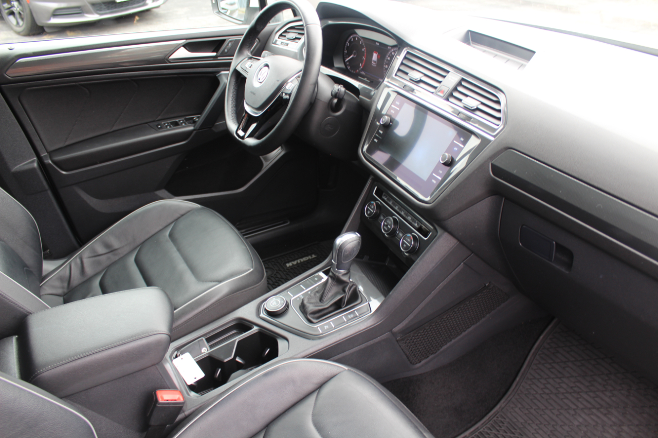 Volkswagen Tiguan SEL Premium 4Motion 2019 Volkswagen Tiguan SEL Premium 4Motion 2019