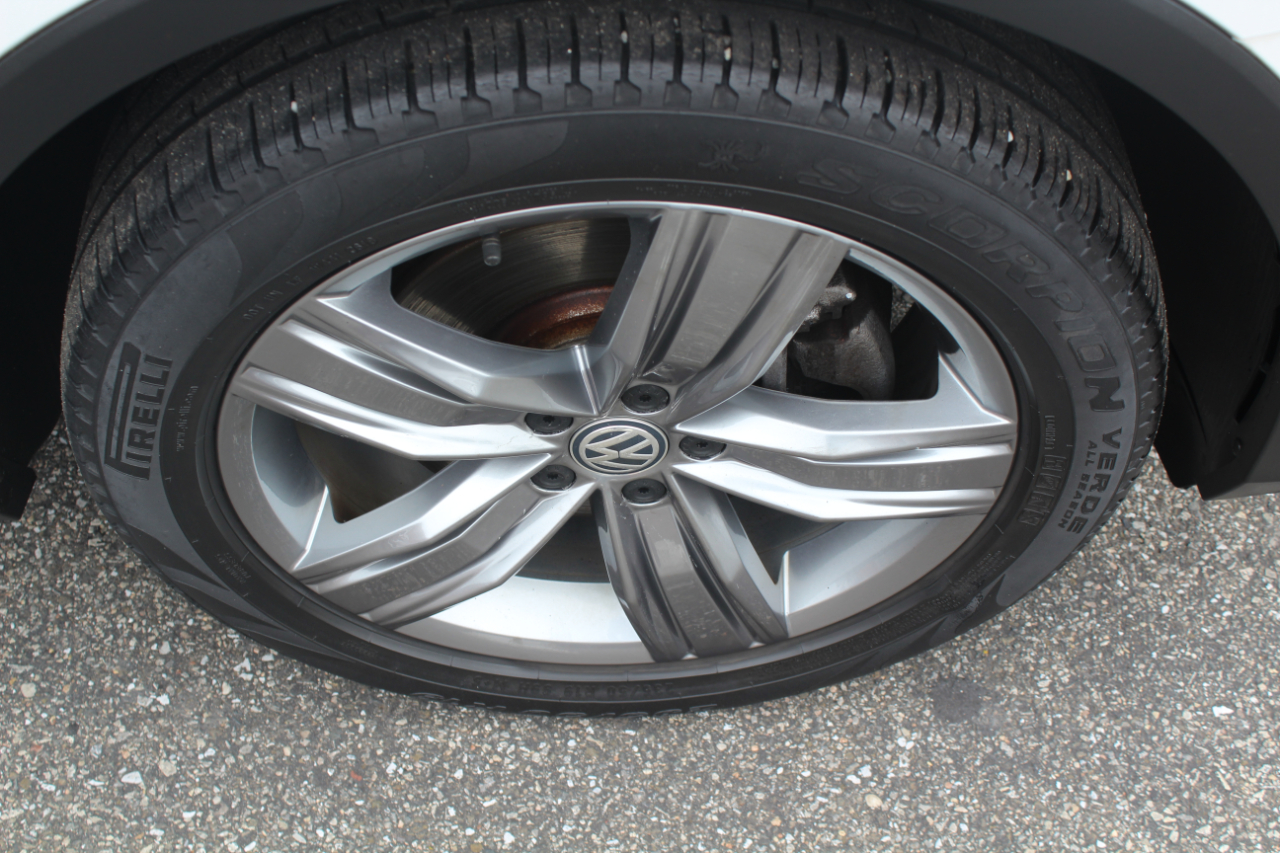 Volkswagen Tiguan SEL Premium 4Motion 2019 Volkswagen Tiguan SEL Premium 4Motion 2019