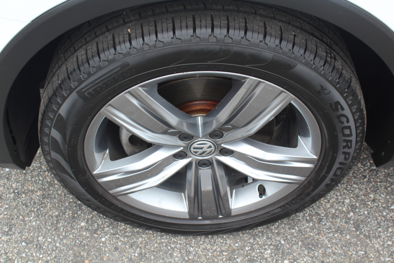 Volkswagen Tiguan SEL Premium 4Motion 2019 Volkswagen Tiguan SEL Premium 4Motion 2019