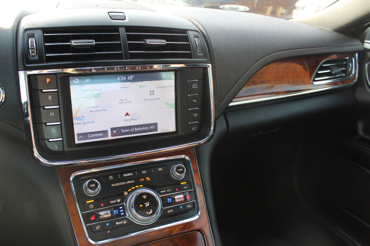 Lincoln Continental Reserve AWD 2020 Lincoln Continental Reserve AWD 2020