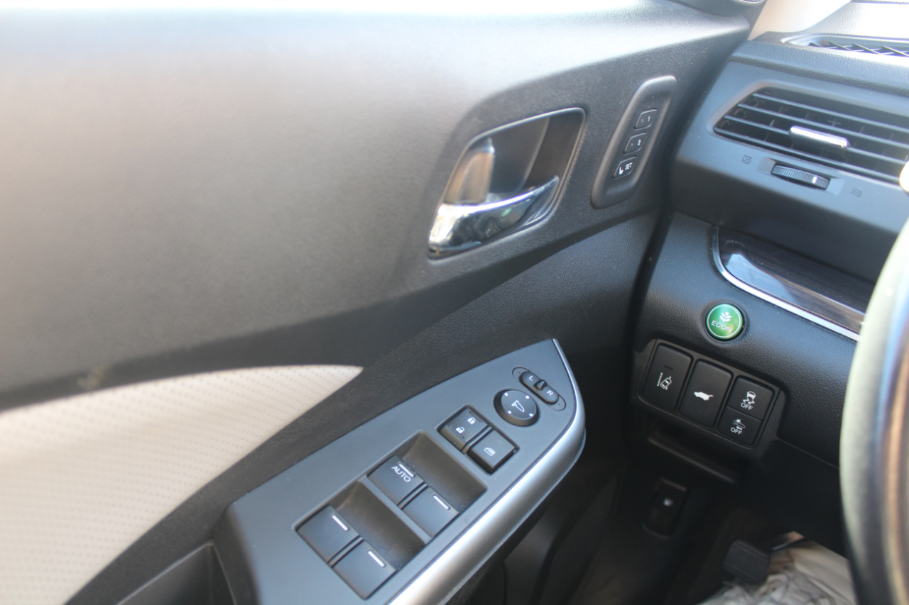 Honda CR-V Touring AWD 2016 Honda CR-V Touring AWD 2016