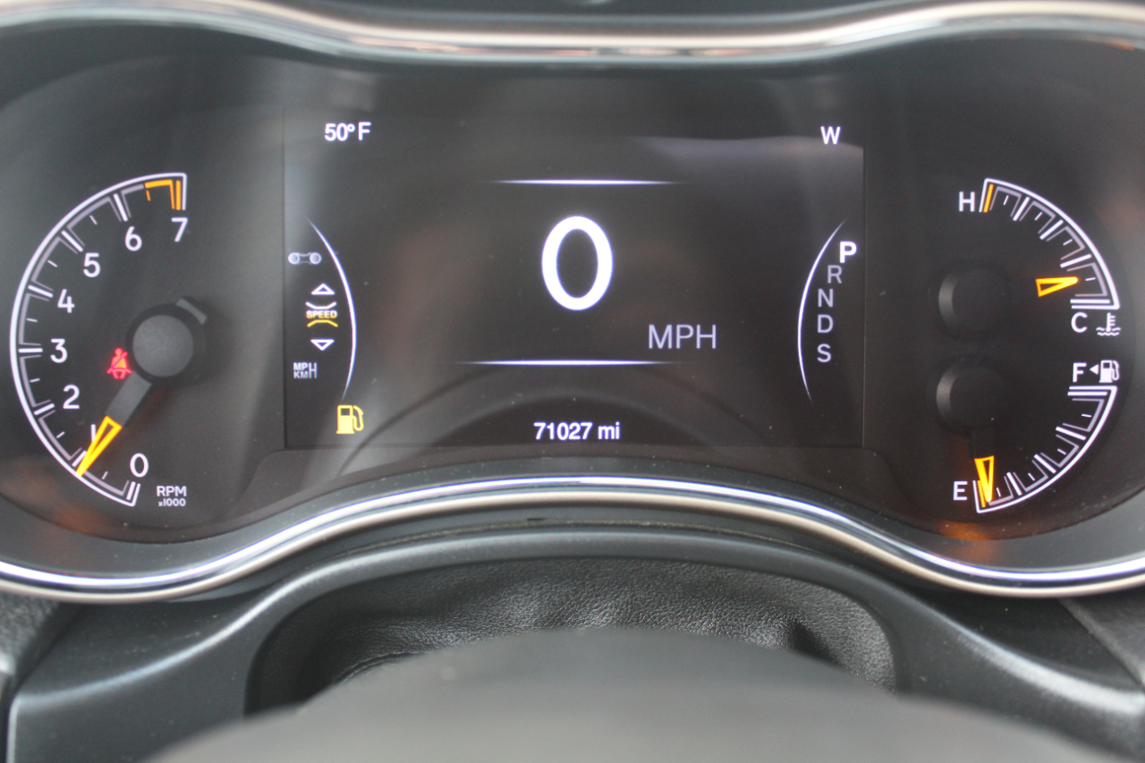 Jeep Grand Cherokee Limited 4WD 2015